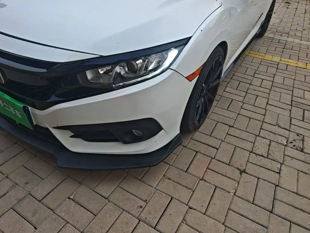 Honda Civic — миниатюра 24