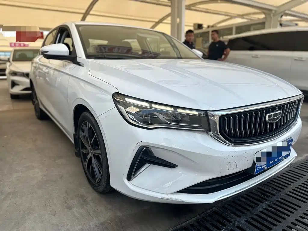 Geely Emgrand — миниатюра 3