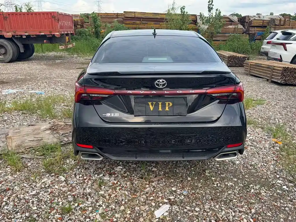 Toyota Avalon — миниатюра 7