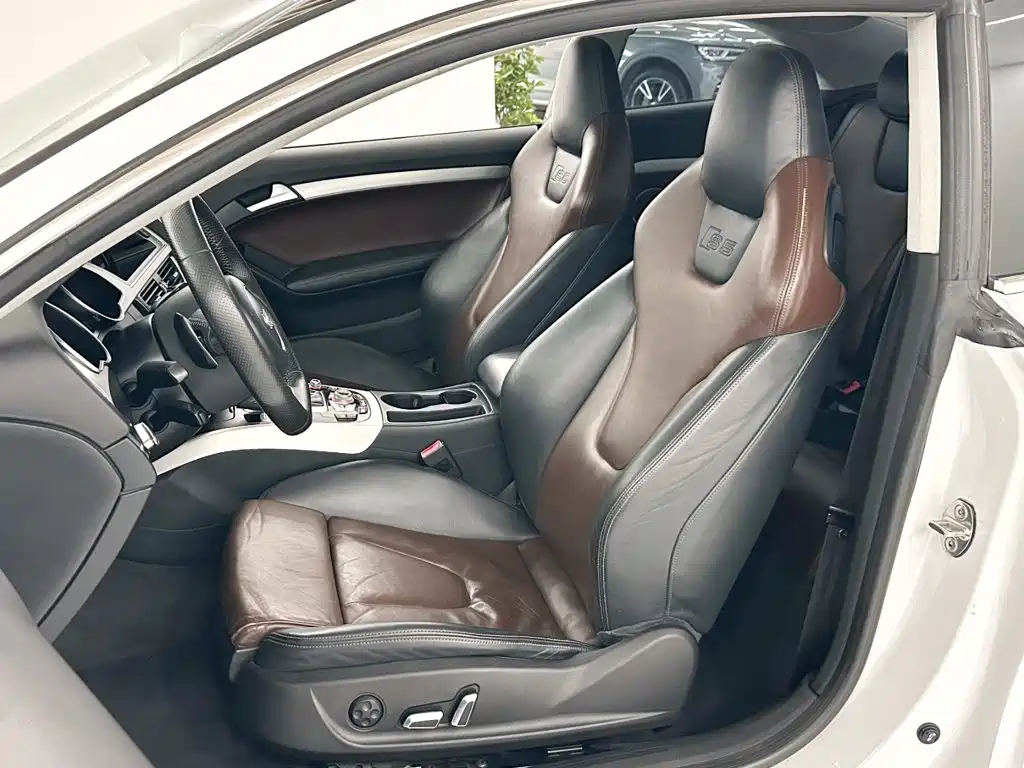 Audi S5 — миниатюра 8