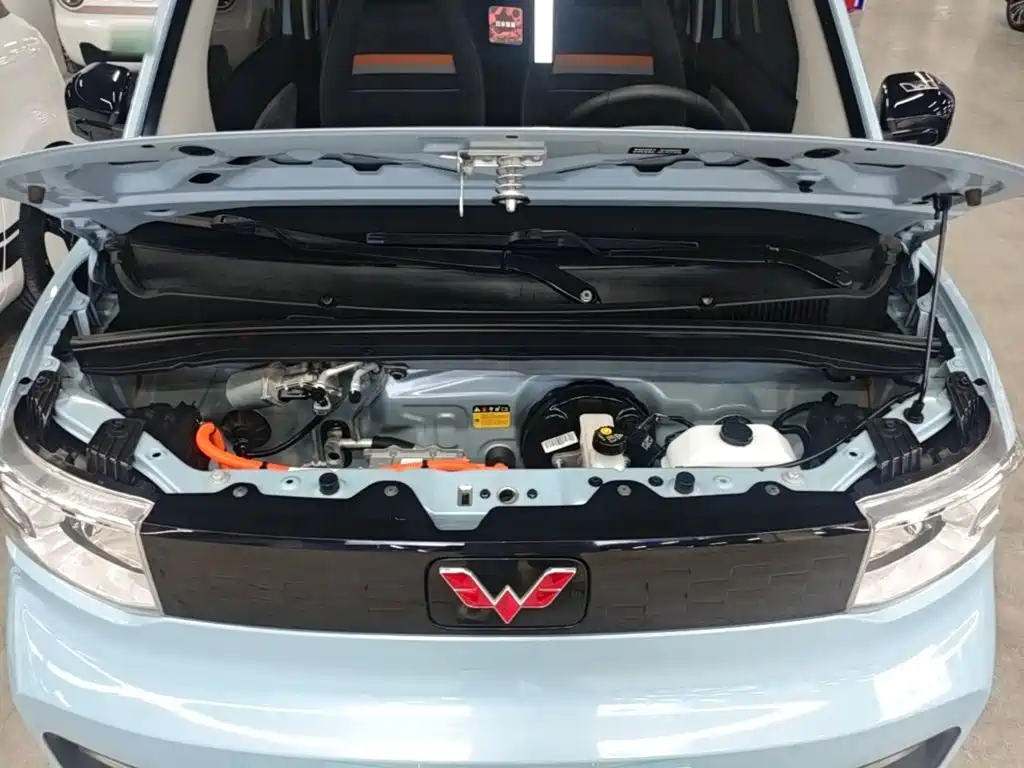 Wuling MINIEV — миниатюра 20