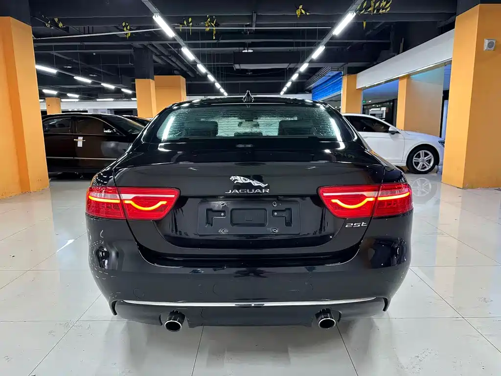 Jaguar XEL — миниатюра 7