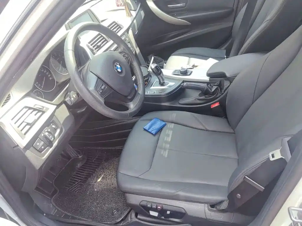 BMW 3 Series — миниатюра 15