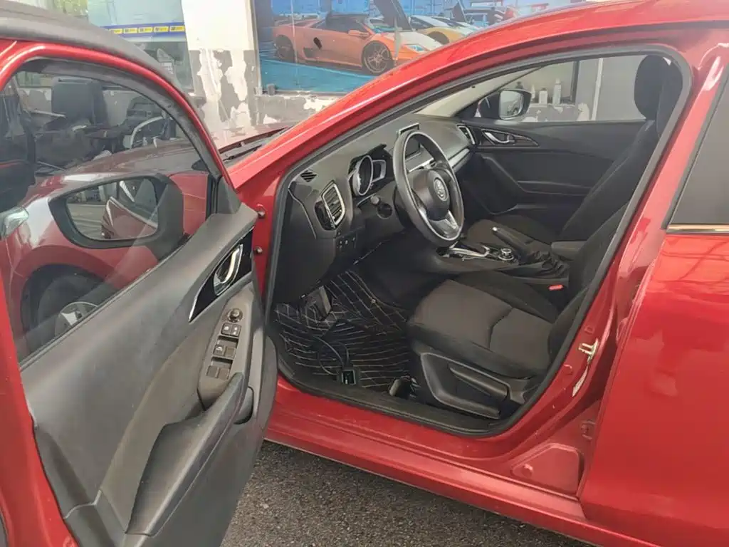 Mazda 3 Axela — миниатюра 16