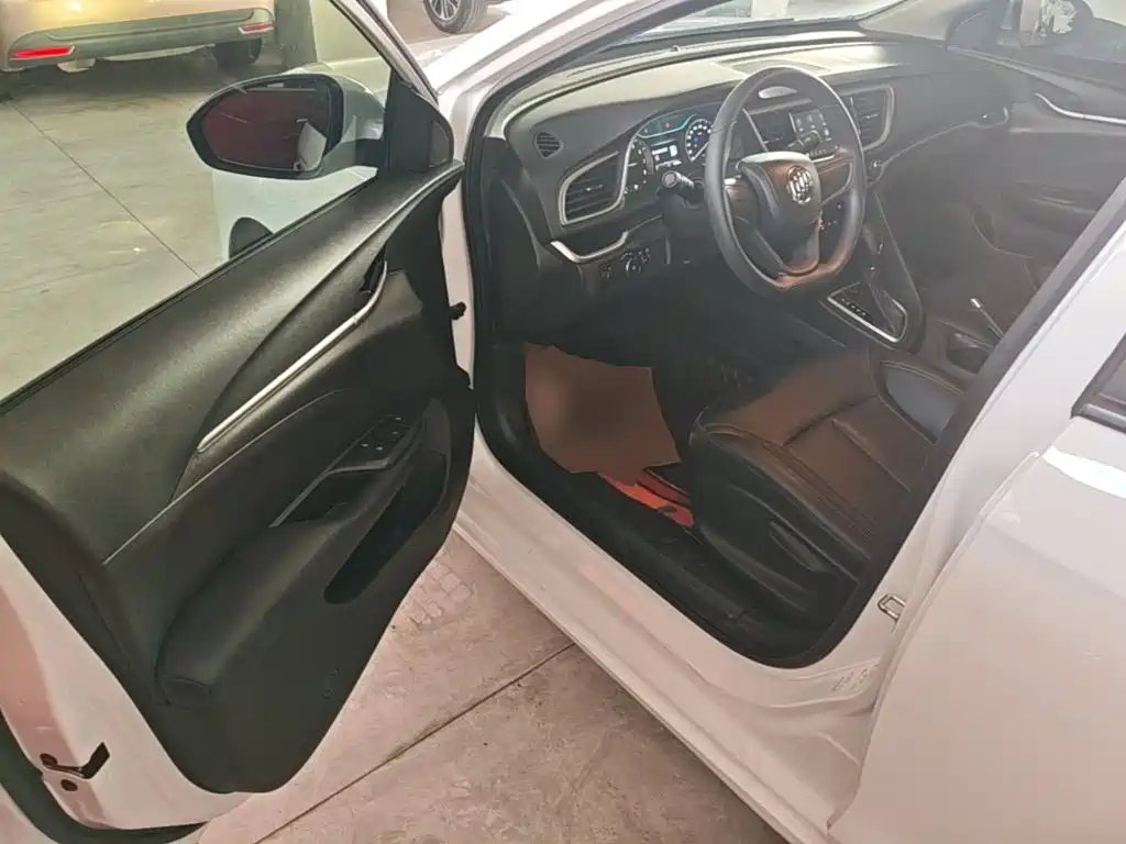 Buick Excelle — миниатюра 16
