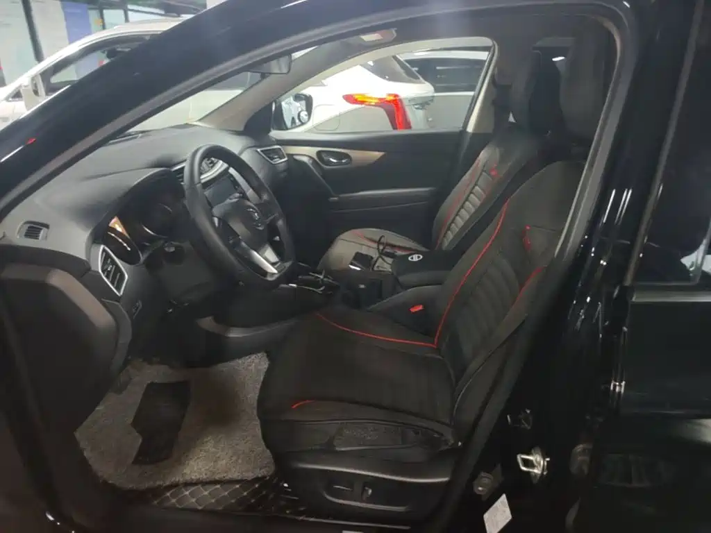 Nissan Qashqai — миниатюра 15