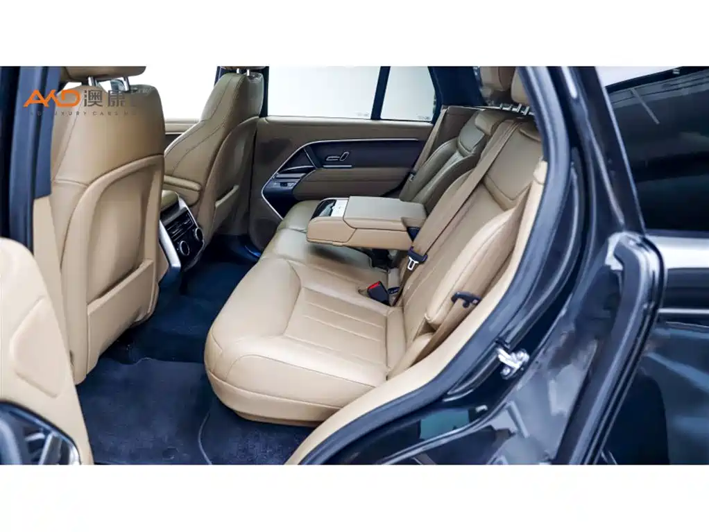 Land Rover Range Rover 2025 3.0 L6 360PS