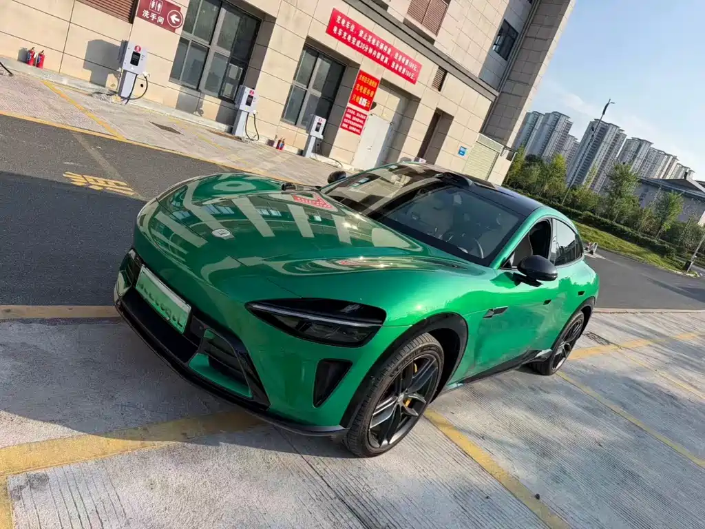 Xiaomi YU7