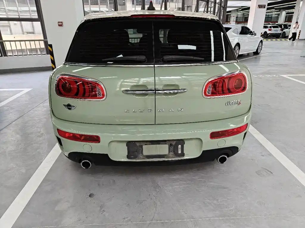 MINI Mini Clubman — миниатюра 11