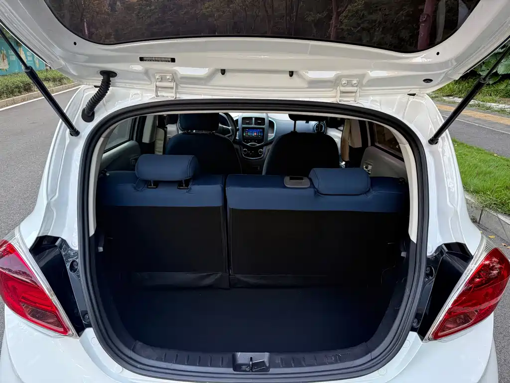 Changan Benben E-Star — миниатюра 17
