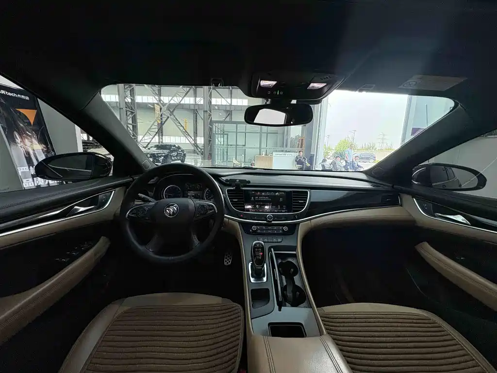 Buick LaCrosse — миниатюра 8