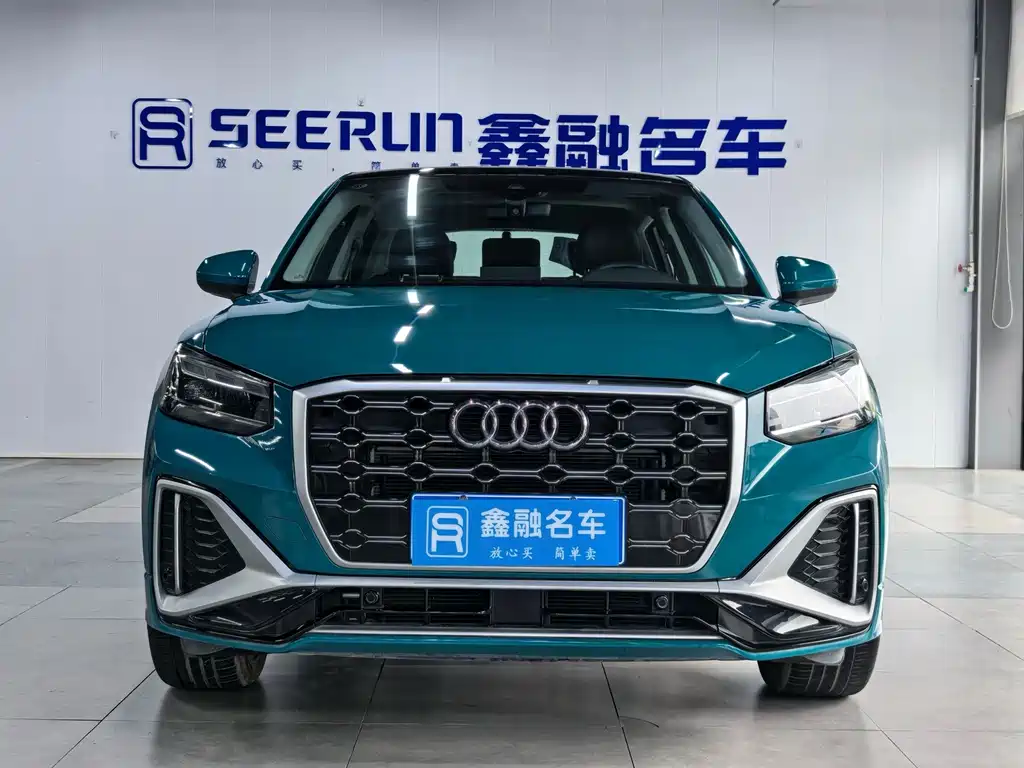 Audi Q2L — миниатюра 2
