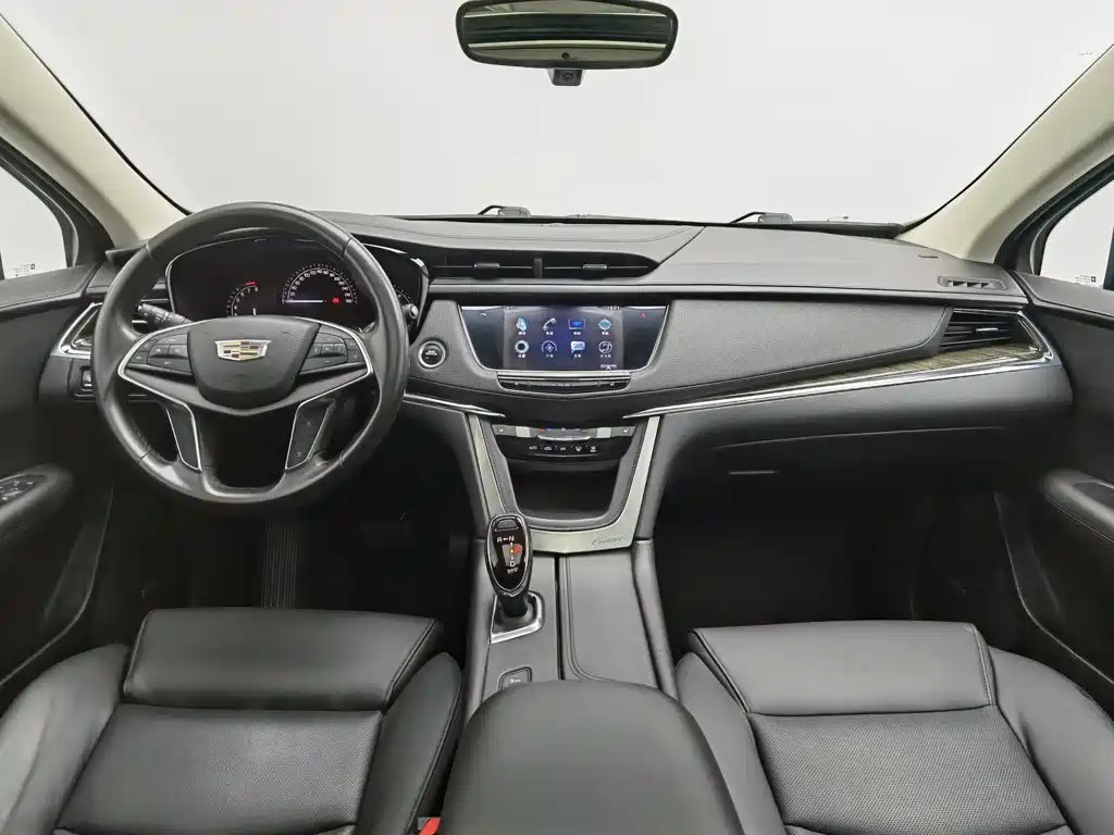 Cadillac XT5 — миниатюра 5