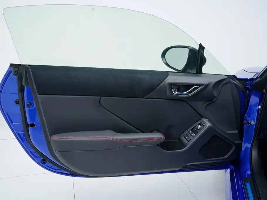 Subaru BRZ — миниатюра 8