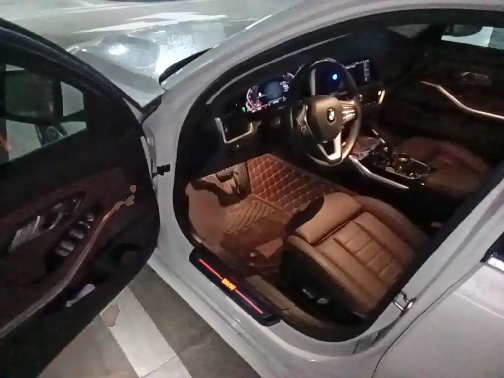 BMW 3 Series — миниатюра 14