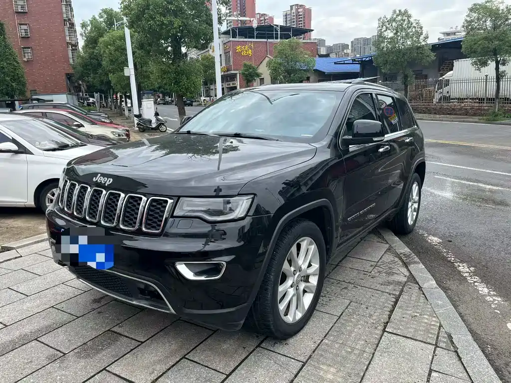 Jeep Grand Cherokee (Import)