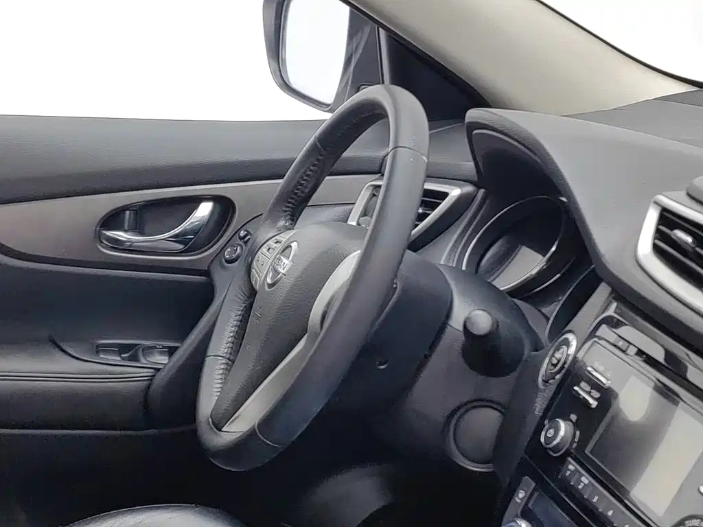 Nissan X-Trail — миниатюра 22