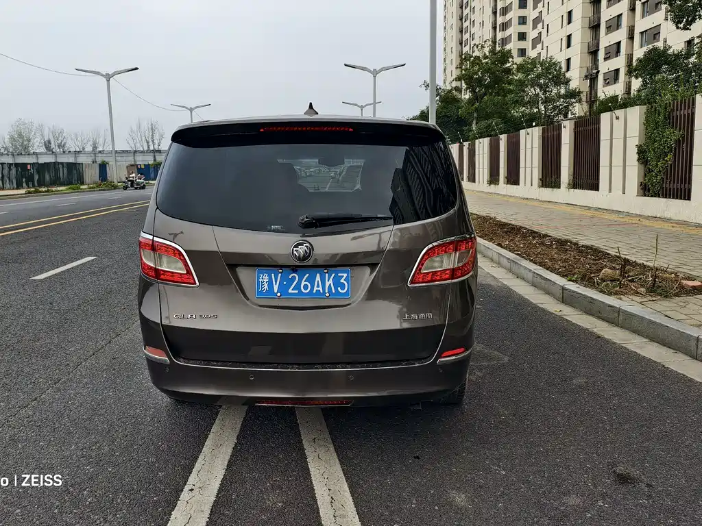 Buick GL8 — миниатюра 4