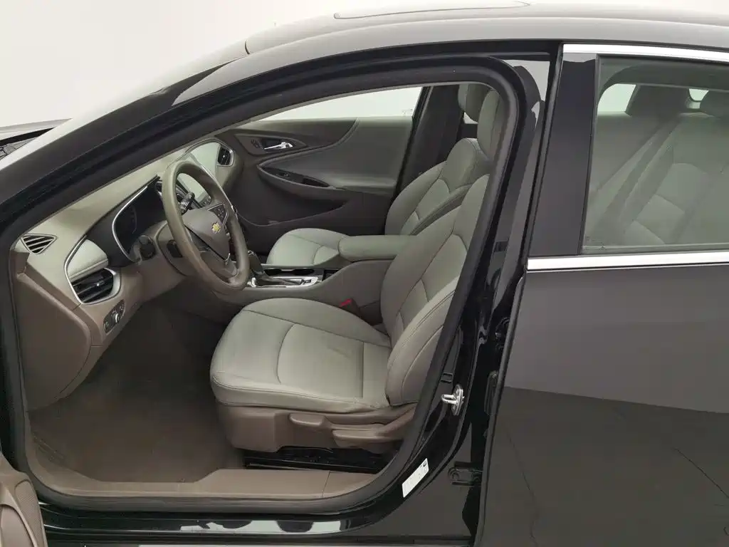 Chevrolet Malibu XL — миниатюра 10