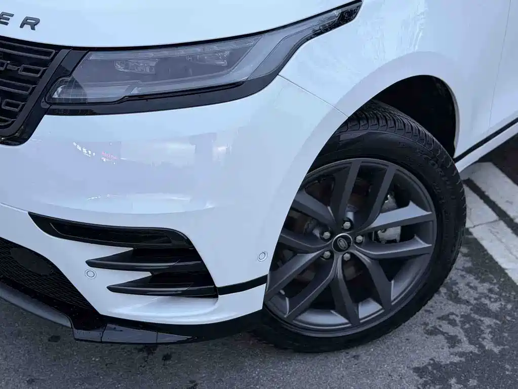 Land Rover Velar — миниатюра 13