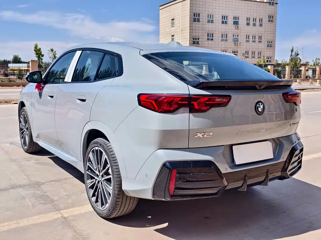 BMW X2 (Import) — миниатюра 7