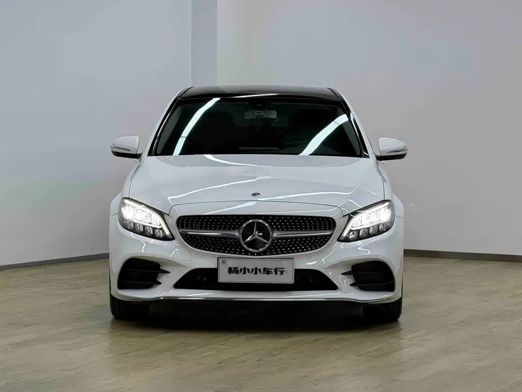 Mercedes-Benz C-Class — миниатюра 2