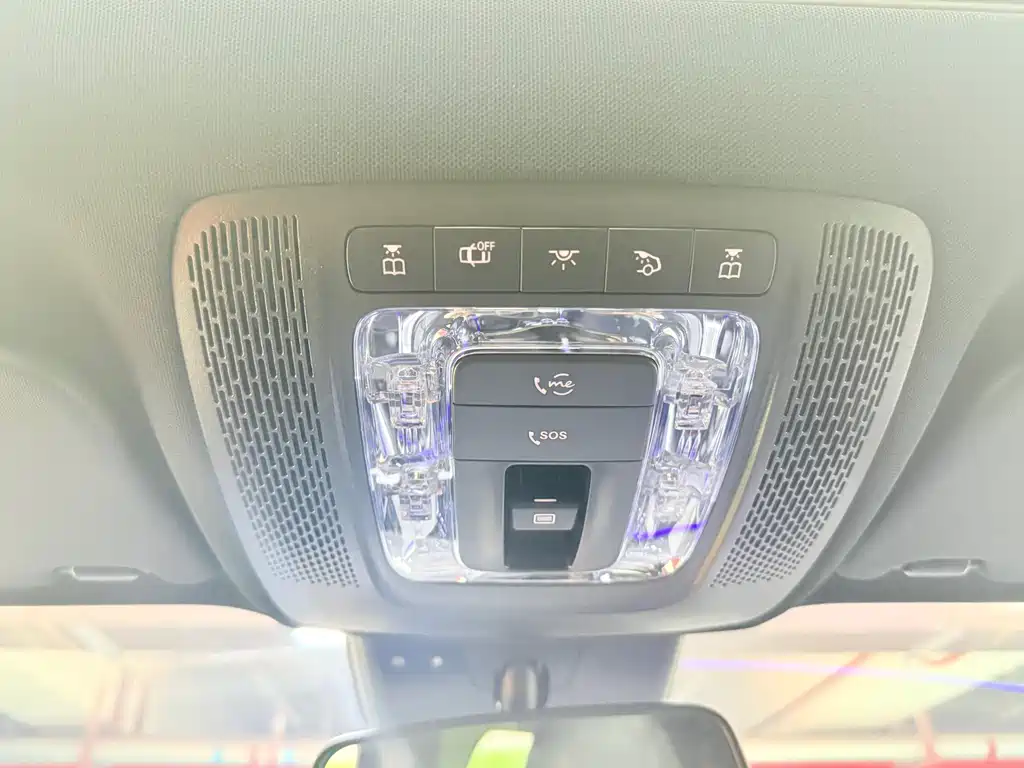Mercedes-Benz EQA - фото 32