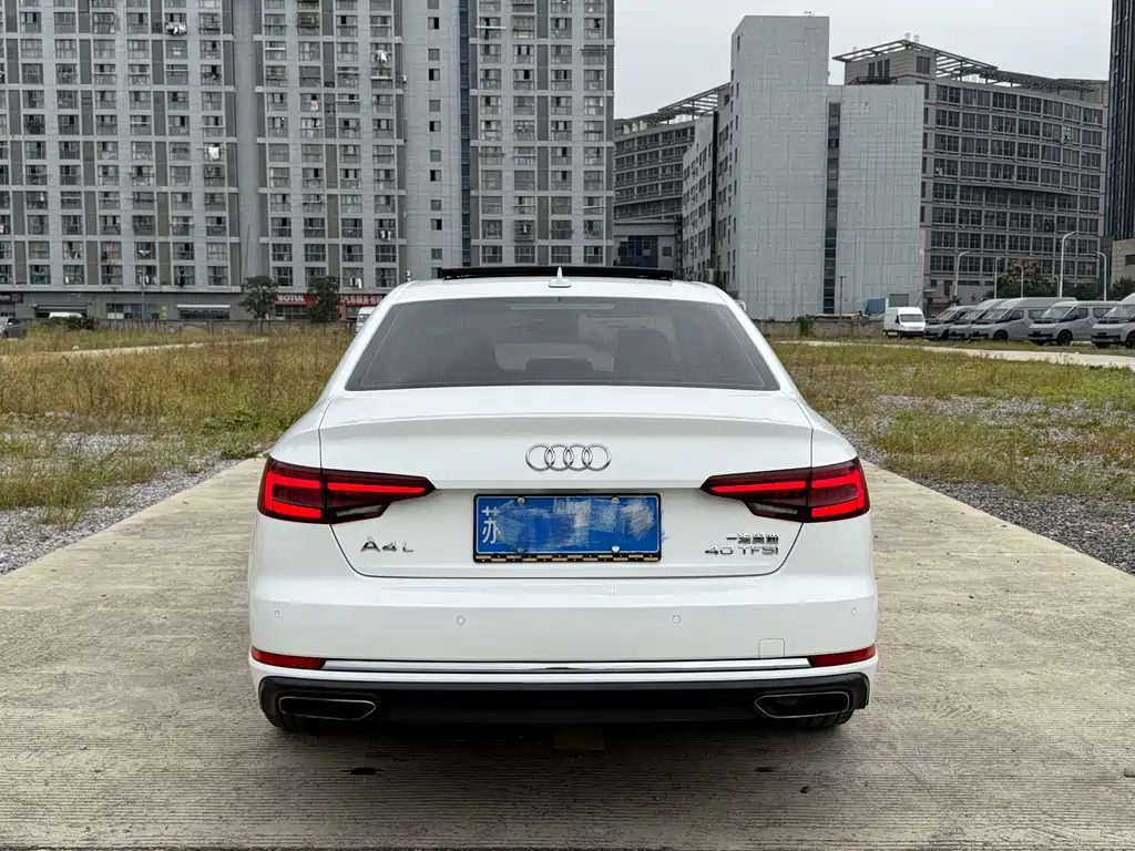 Audi A4L — миниатюра 5