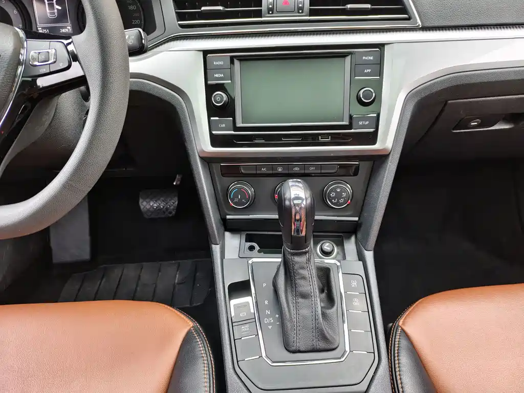 Volkswagen Lamando — миниатюра 14