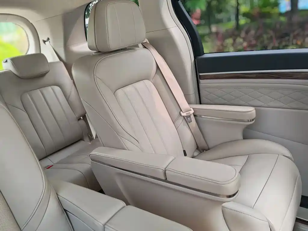 GAC Motor Trumpchi M8 — миниатюра 17