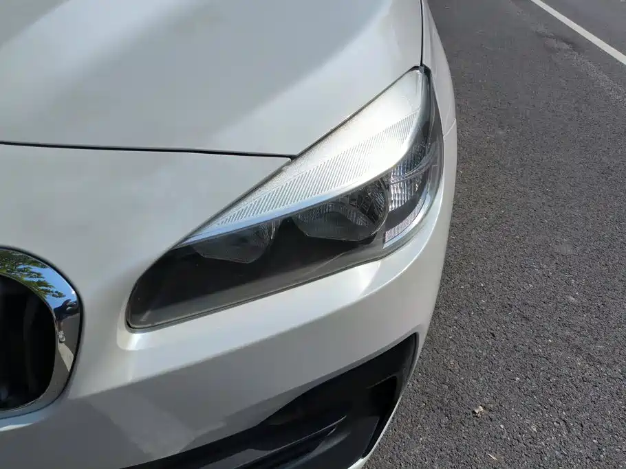 BMW 2 Series Gran Tourer — миниатюра 5