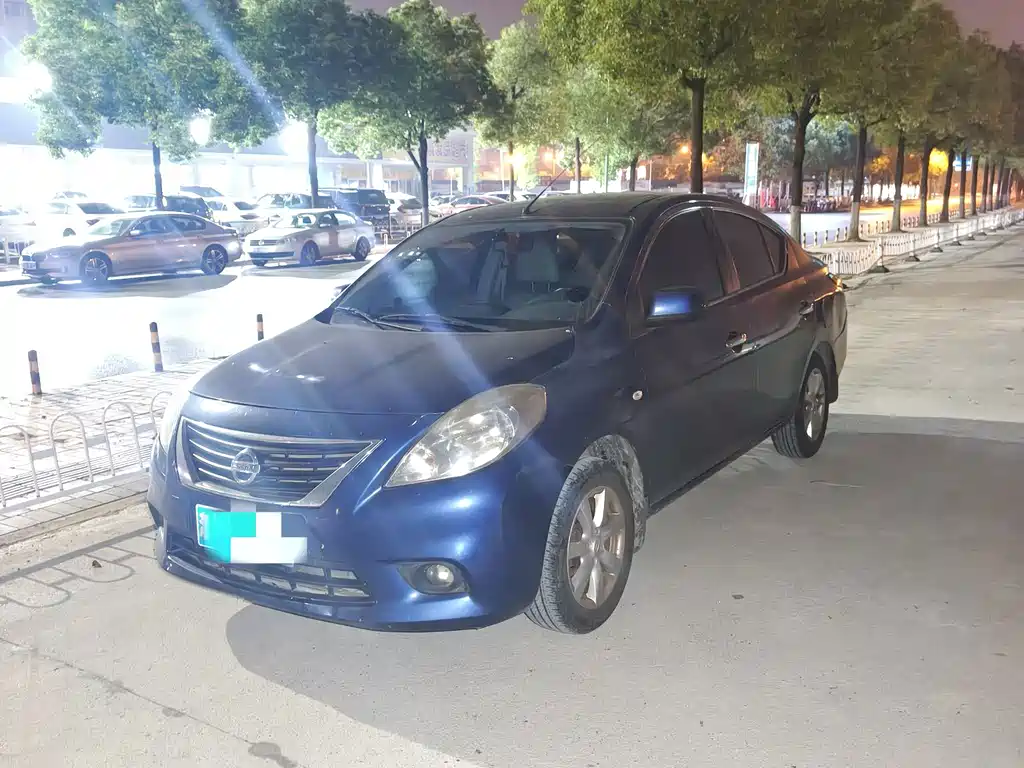 Nissan Sunny