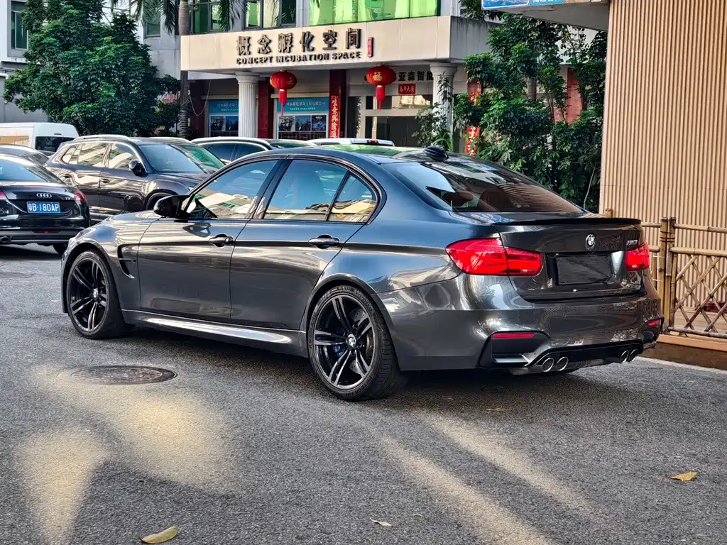 BMW M3 — миниатюра 4