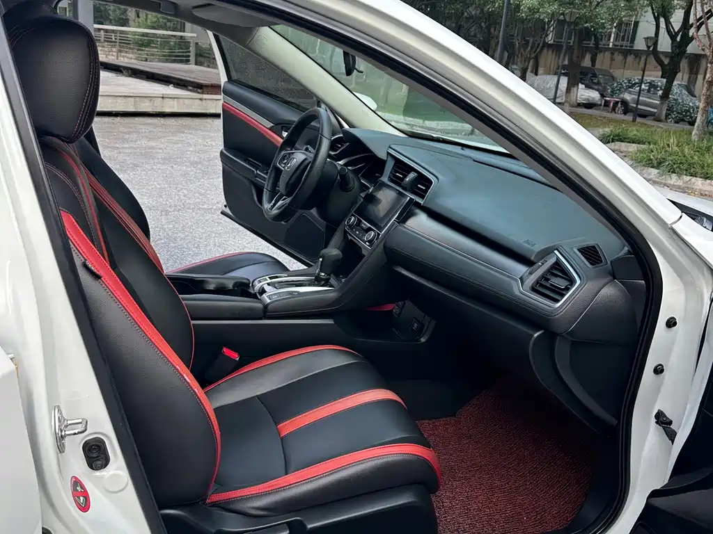 Honda Civic — миниатюра 15
