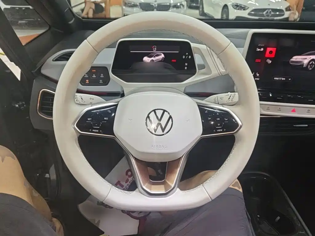 Volkswagen ID.3 — миниатюра 11