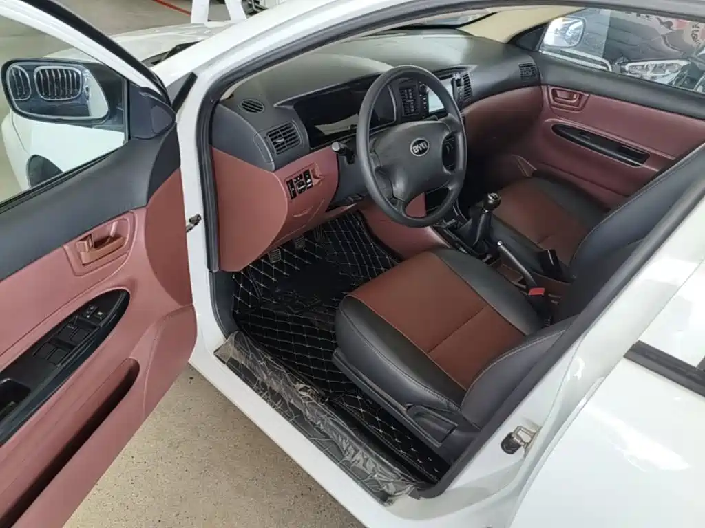BYD F3 — миниатюра 16
