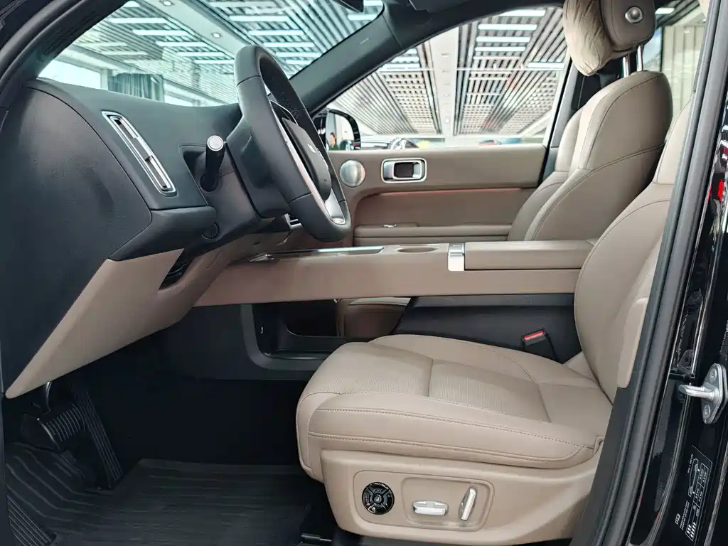 Li Auto Li L6 — миниатюра 2