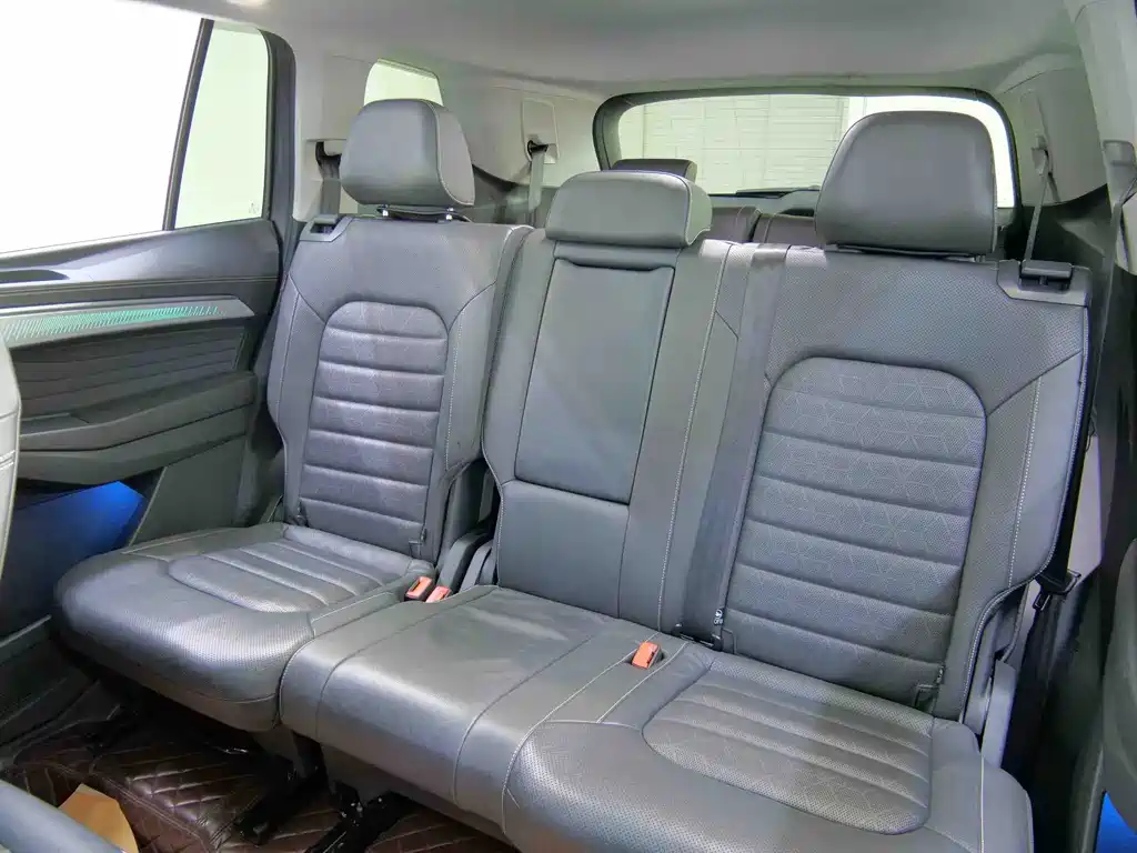 Volkswagen Talagon — миниатюра 10