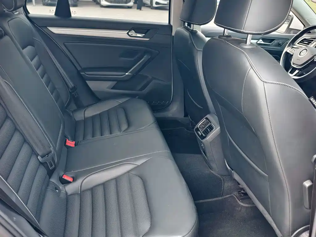 Volkswagen Lamando — миниатюра 9