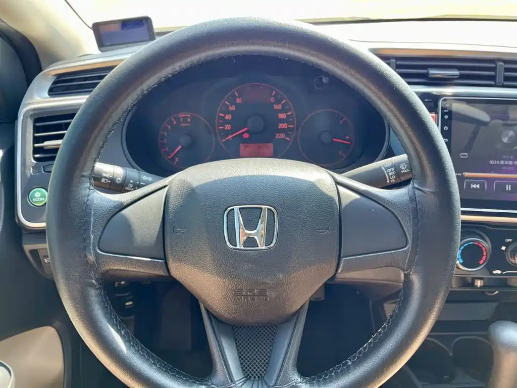 Honda City — миниатюра 8