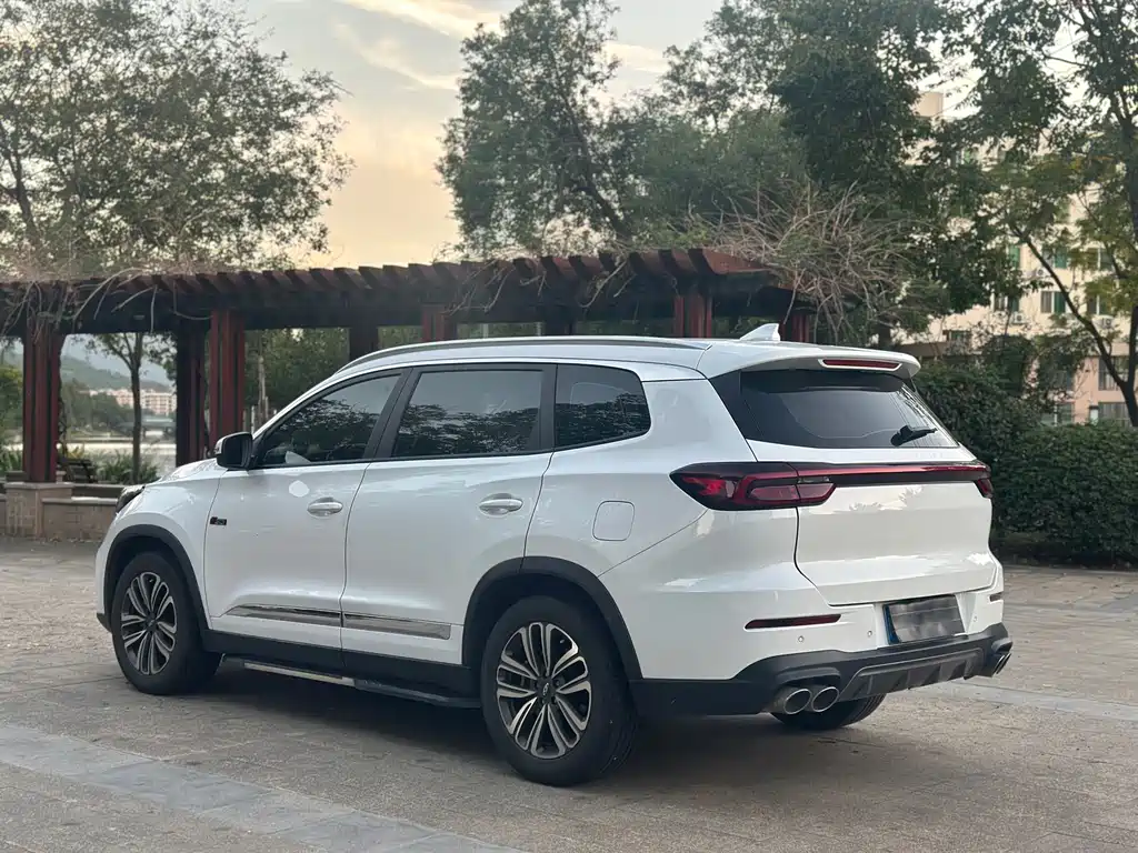 Chery Tiggo 8 — миниатюра 5