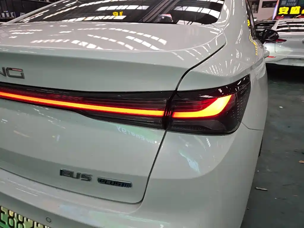 BAIC EU5 Plus — миниатюра 24