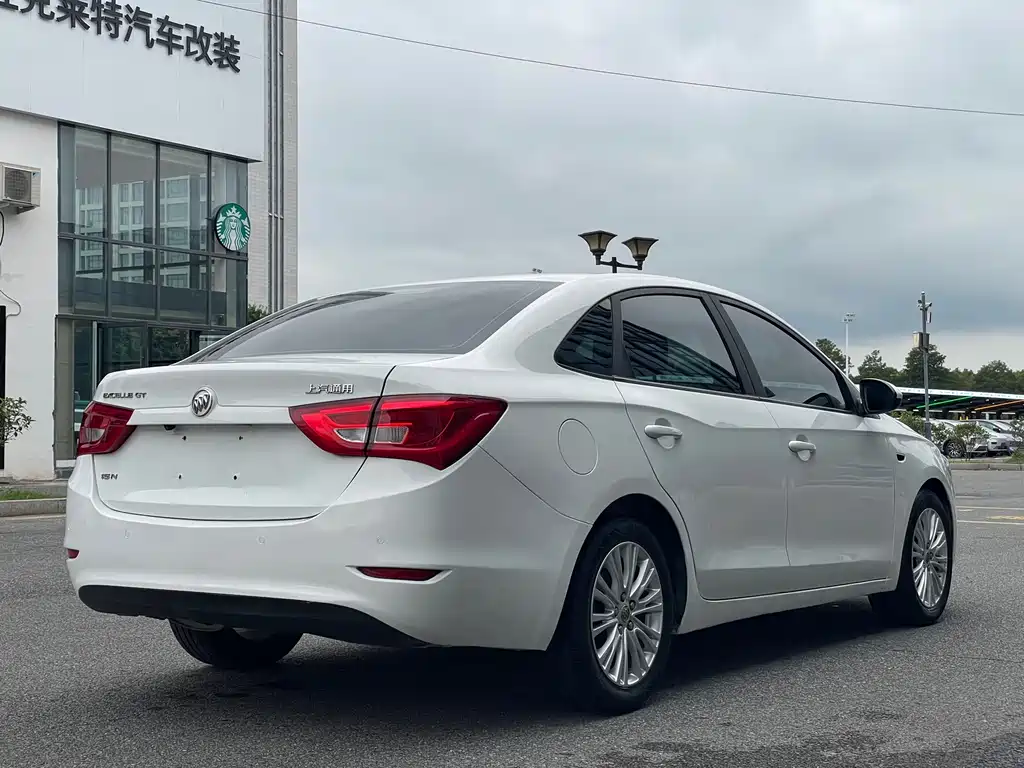 Buick Excelle — миниатюра 15