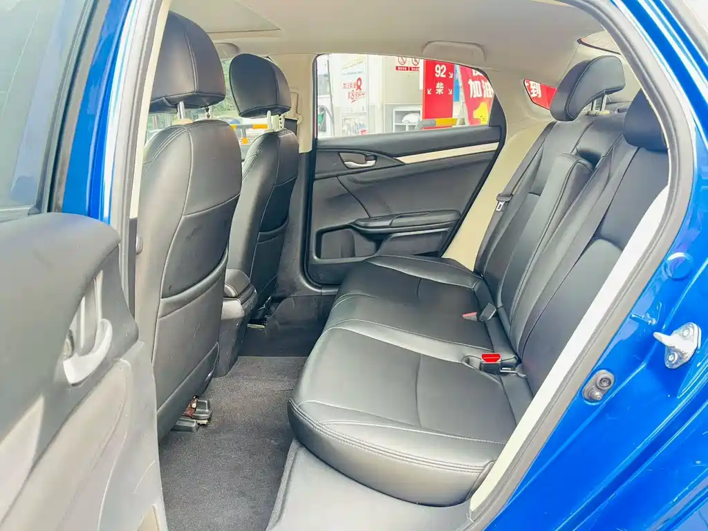 Honda Civic — миниатюра 9