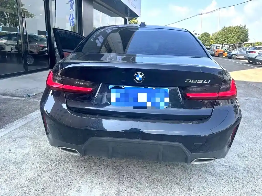 BMW 3 Series — миниатюра 7
