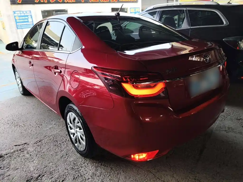 Toyota Vios — миниатюра 5