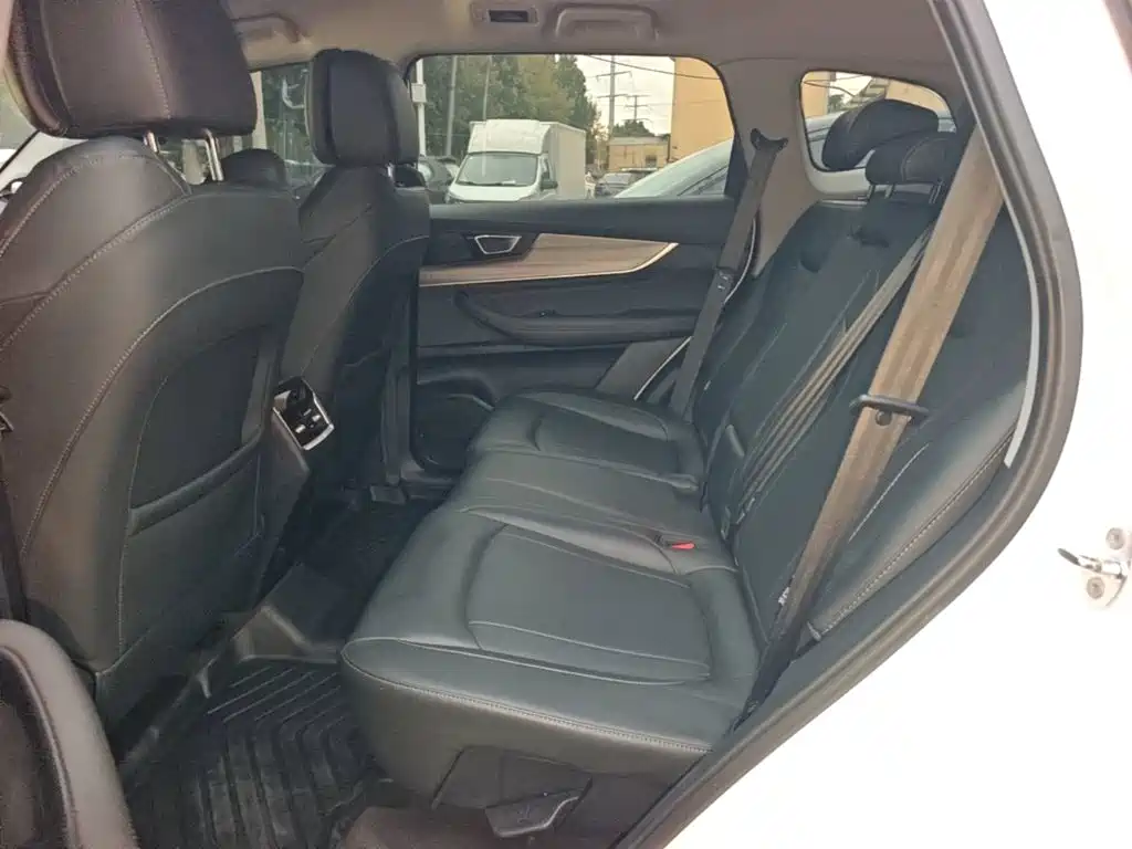 Chery Tiggo 8 PLUS — миниатюра 17