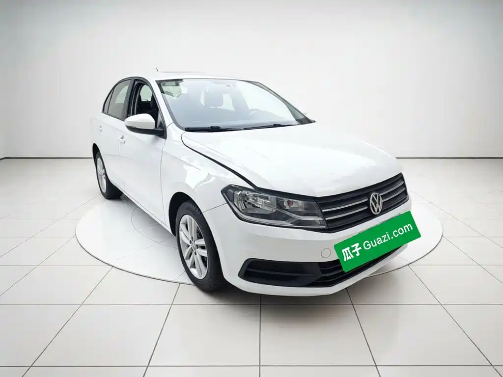 Volkswagen Santana — миниатюра 3