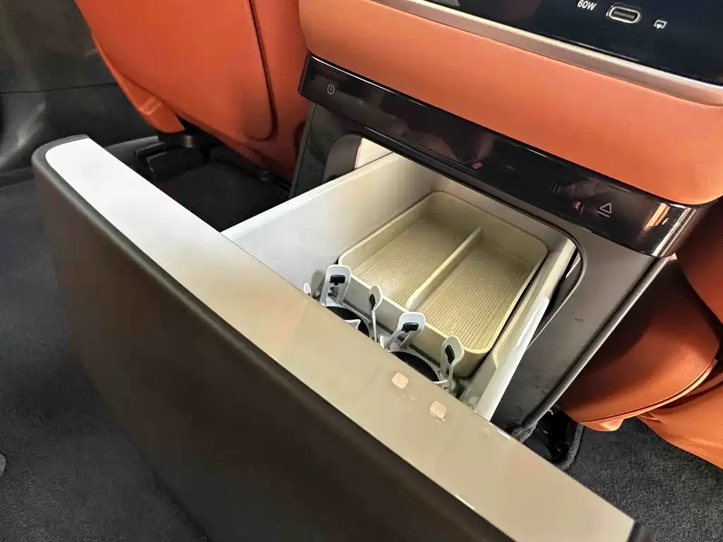 Li Auto Li L9 — миниатюра 27