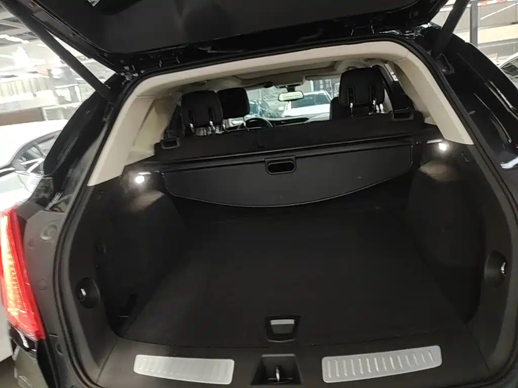 Cadillac XT5 — миниатюра 19